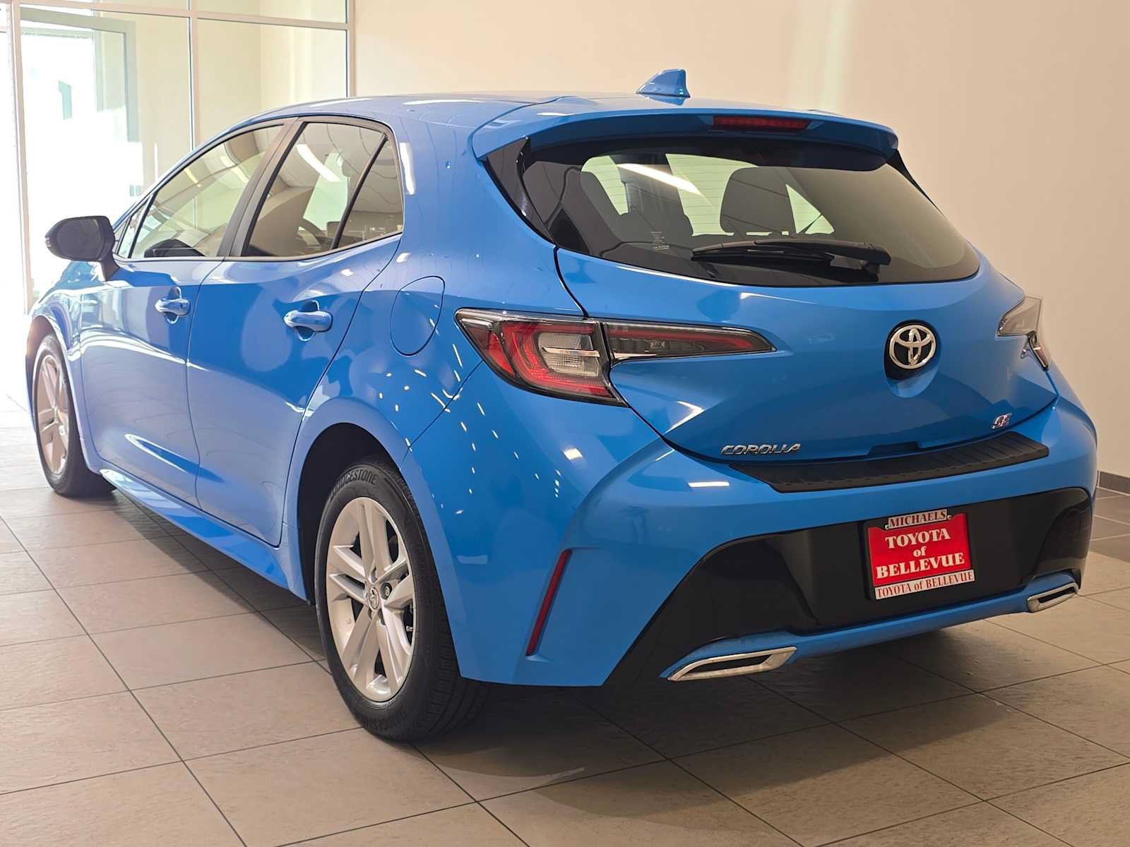 Used 2019 Toyota Corolla SE FWD image 4