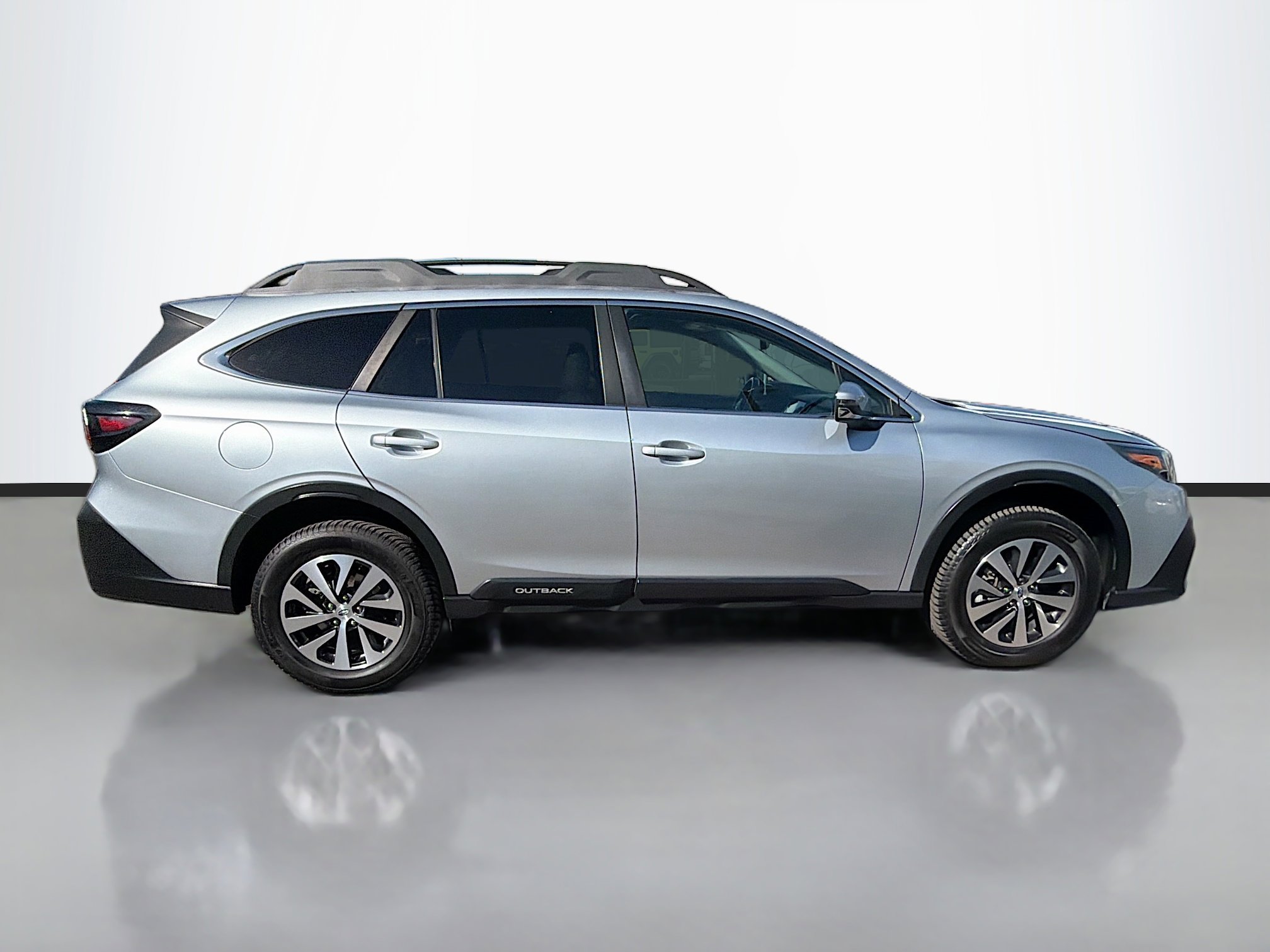 Used 2021 Subaru Outback Premium w/ Popular Package #1 image 2