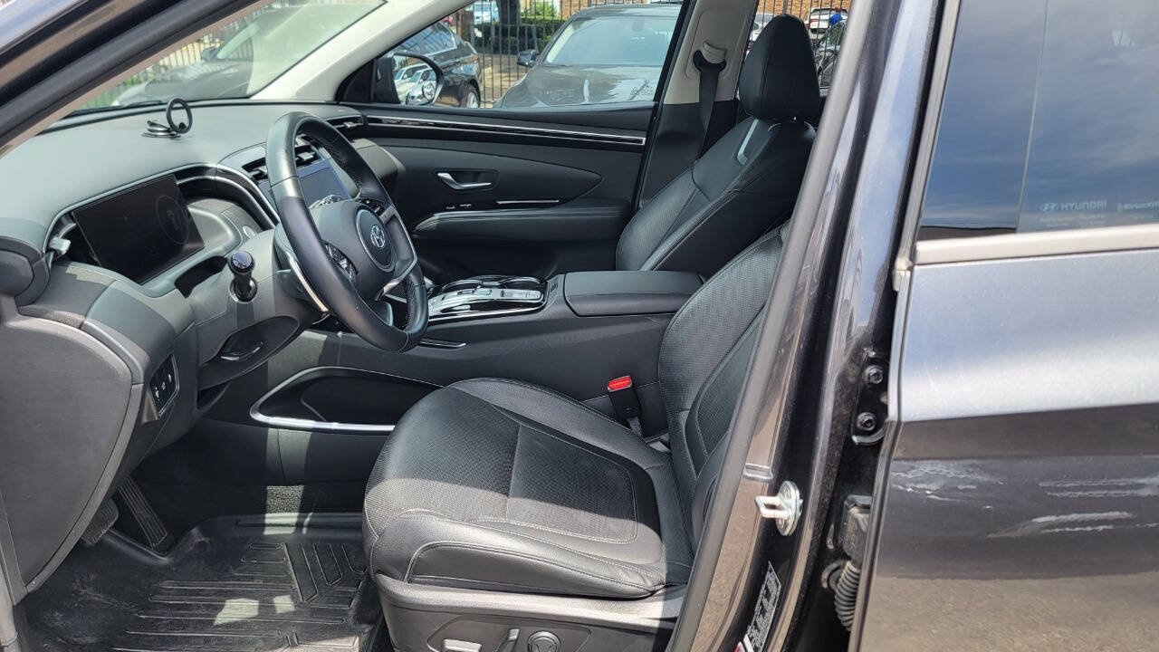 Used 2022 Hyundai Tucson Limited w/ Cargo Package FWD image 18