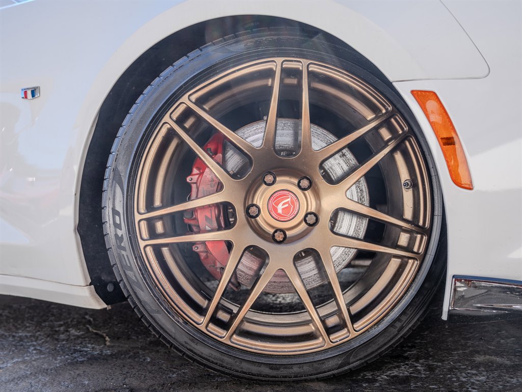 Used 2019 Chevrolet Camaro SS image 13