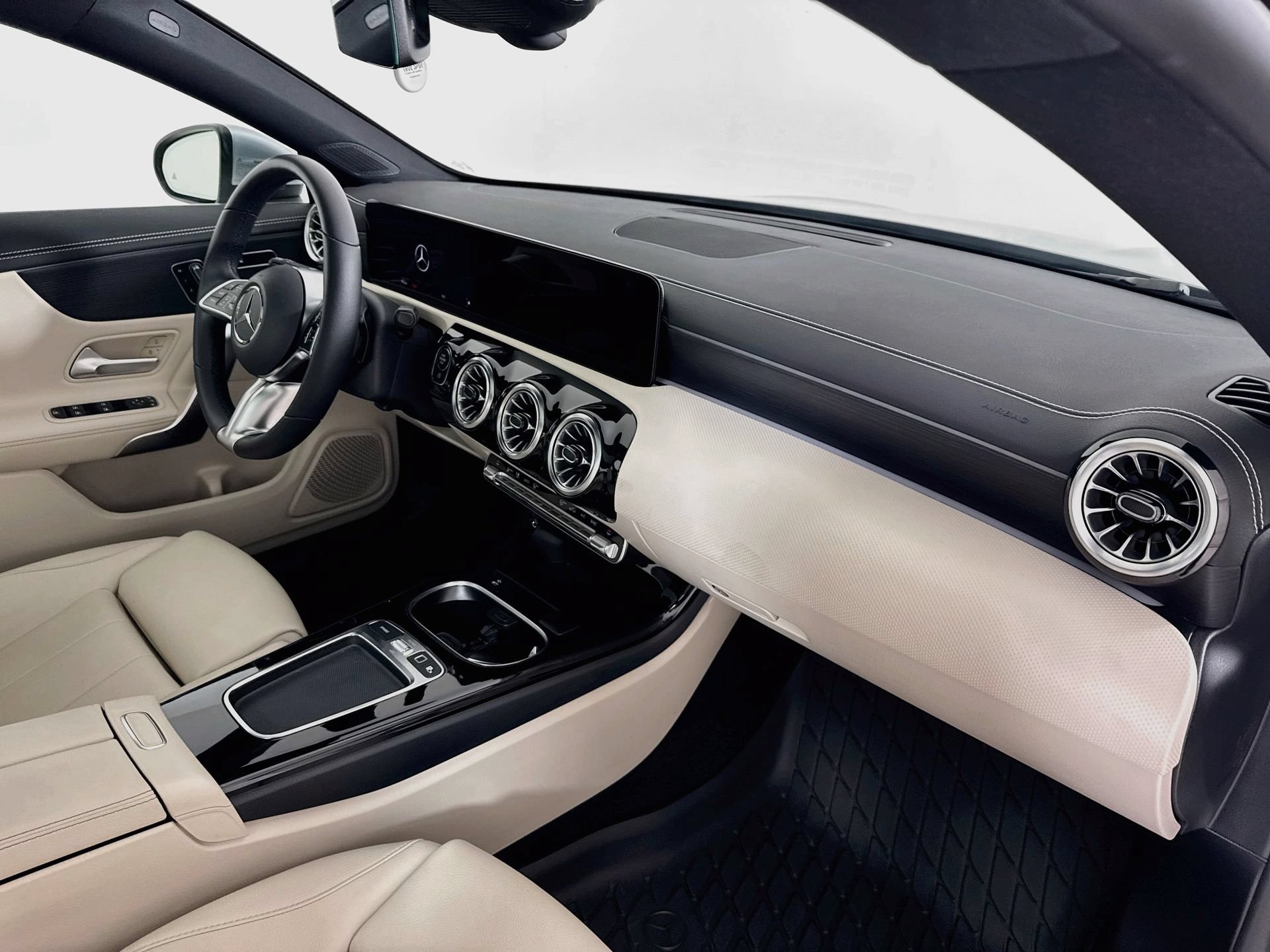 Certified 2026 Mercedes-Benz CLA 250 image 30