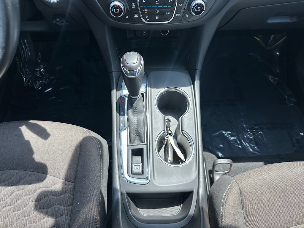 Used 2018 Chevrolet Equinox LT FWD image 11