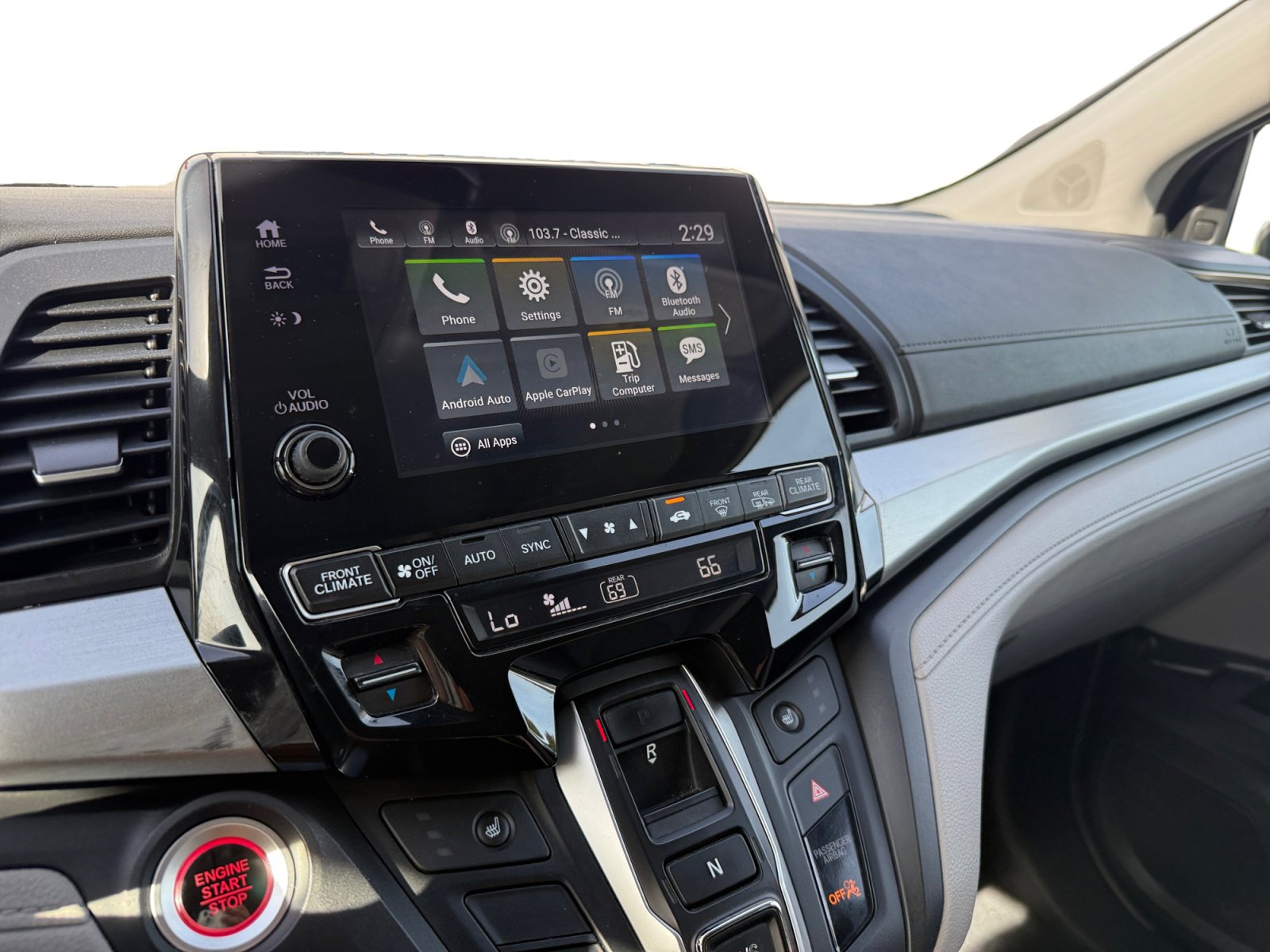 Used 2018 Honda Odyssey EX-L image 12