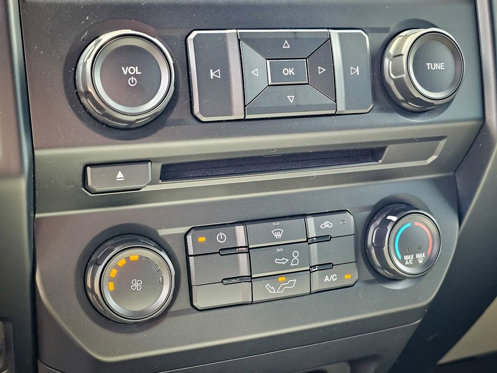 Used 2017 Ford F150 XL w/ Equipment Group 101A Mid image 25