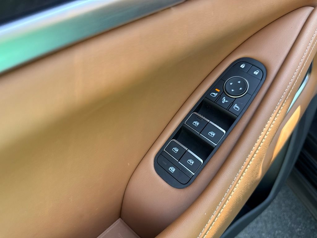 Used 2023 INFINITI QX60 Sensory w/ Cargo Package AWD/4WD image 30
