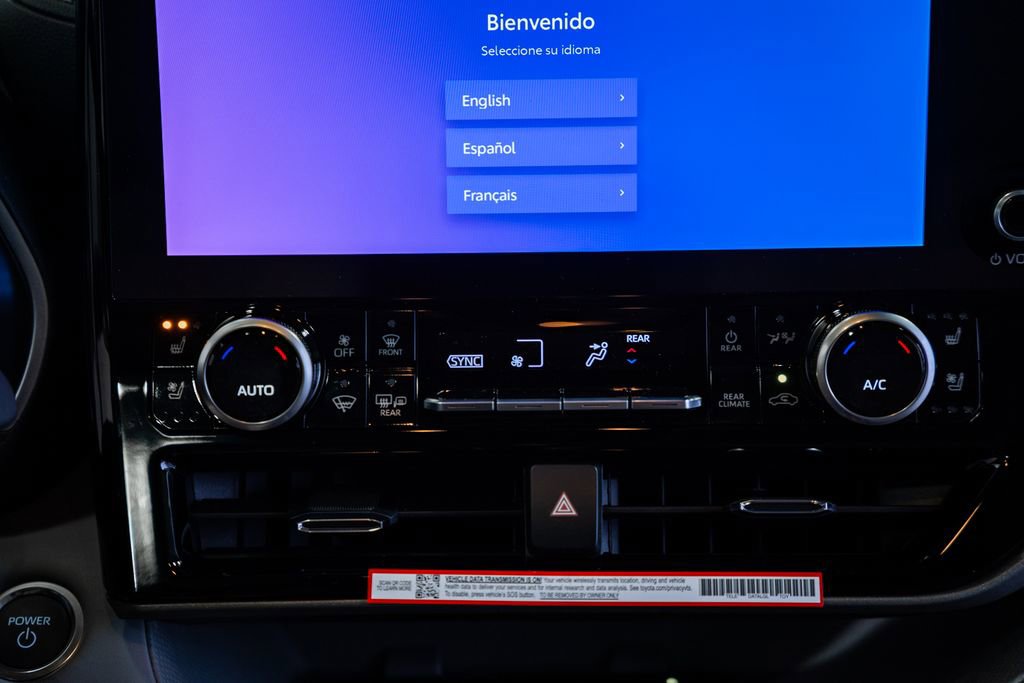 New 2026 Toyota Highlander Limited image 25