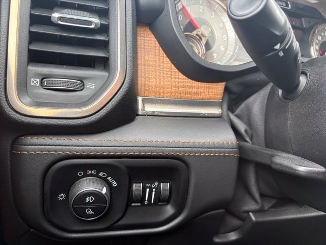 Used 2019 RAM 1500 Laramie Longhorn w/ Off-Road Group AWD/4WD image 24