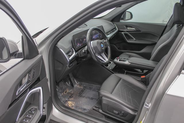 Used 2023 BMW X1 xDrive28i w/ Convenience Package AWD/4WD image 13