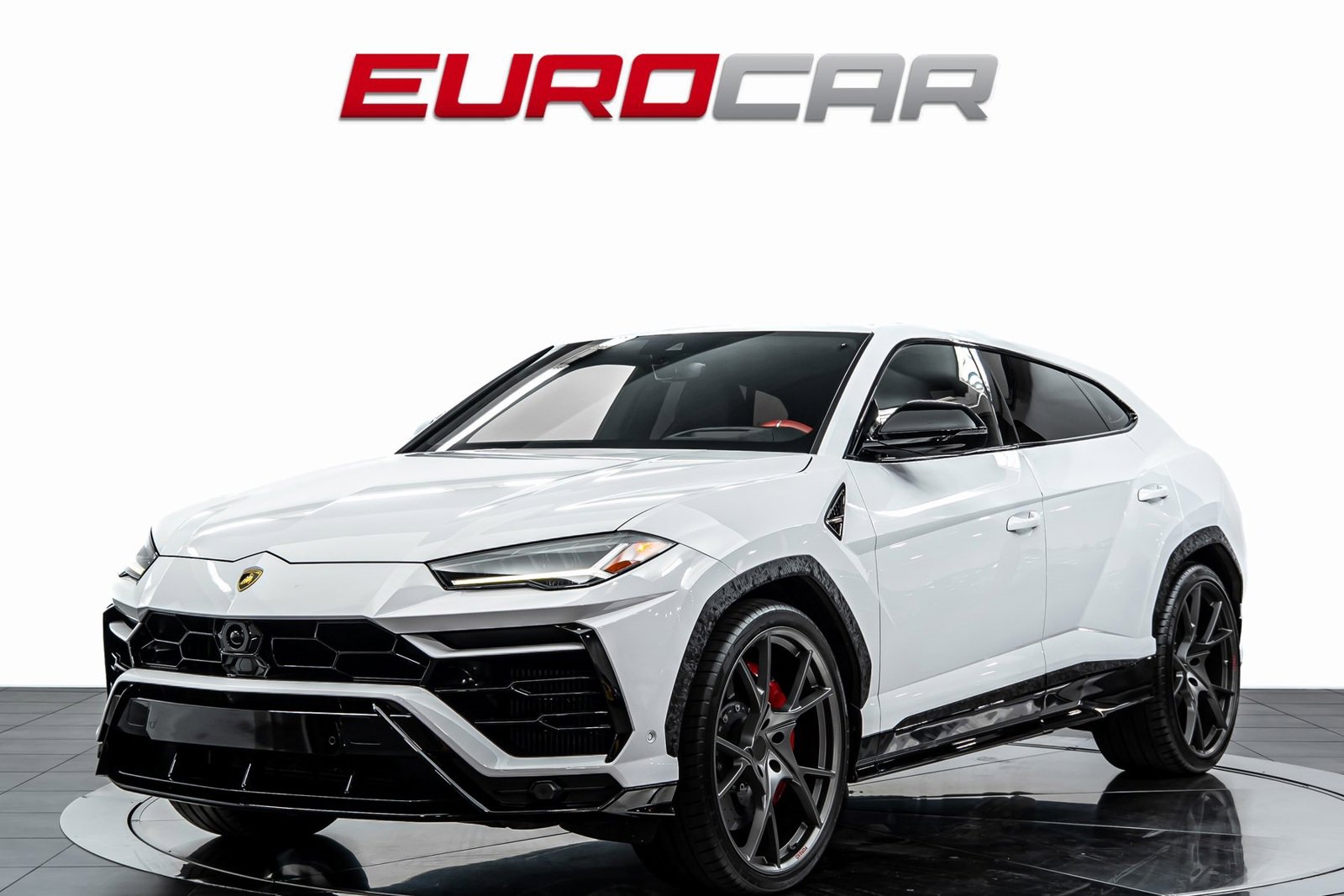 Used 2022 Lamborghini Urus image 1