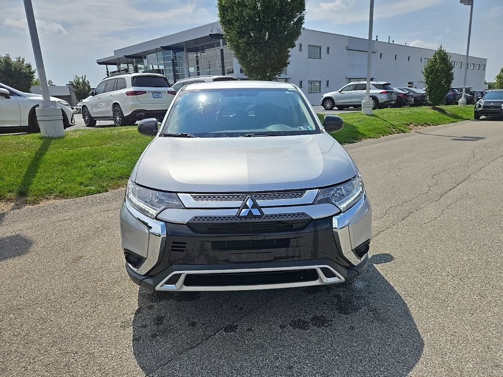 Used 2019 Mitsubishi Outlander ES FWD image 12