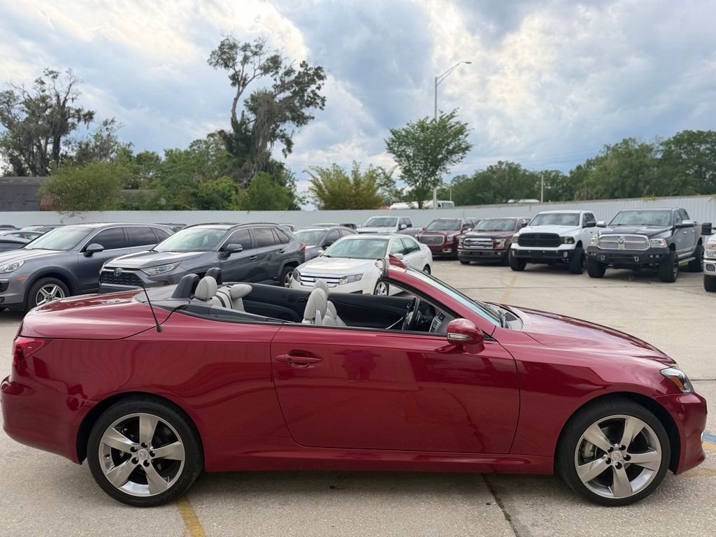 Used 2011 Lexus IS 250C w/ Luxury Pkg RWD image 14