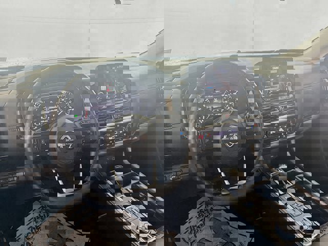 Certified 2025 Nissan Pathfinder SV image 9