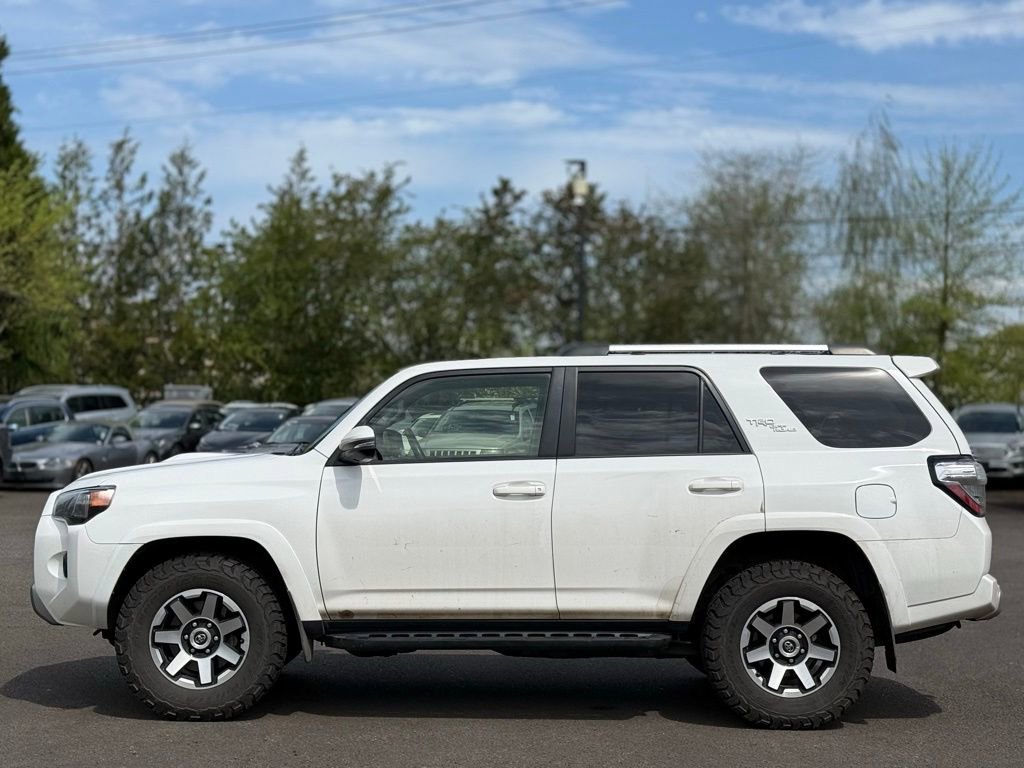 Used 2018 Toyota 4Runner TRD Off-Road Premium image 2