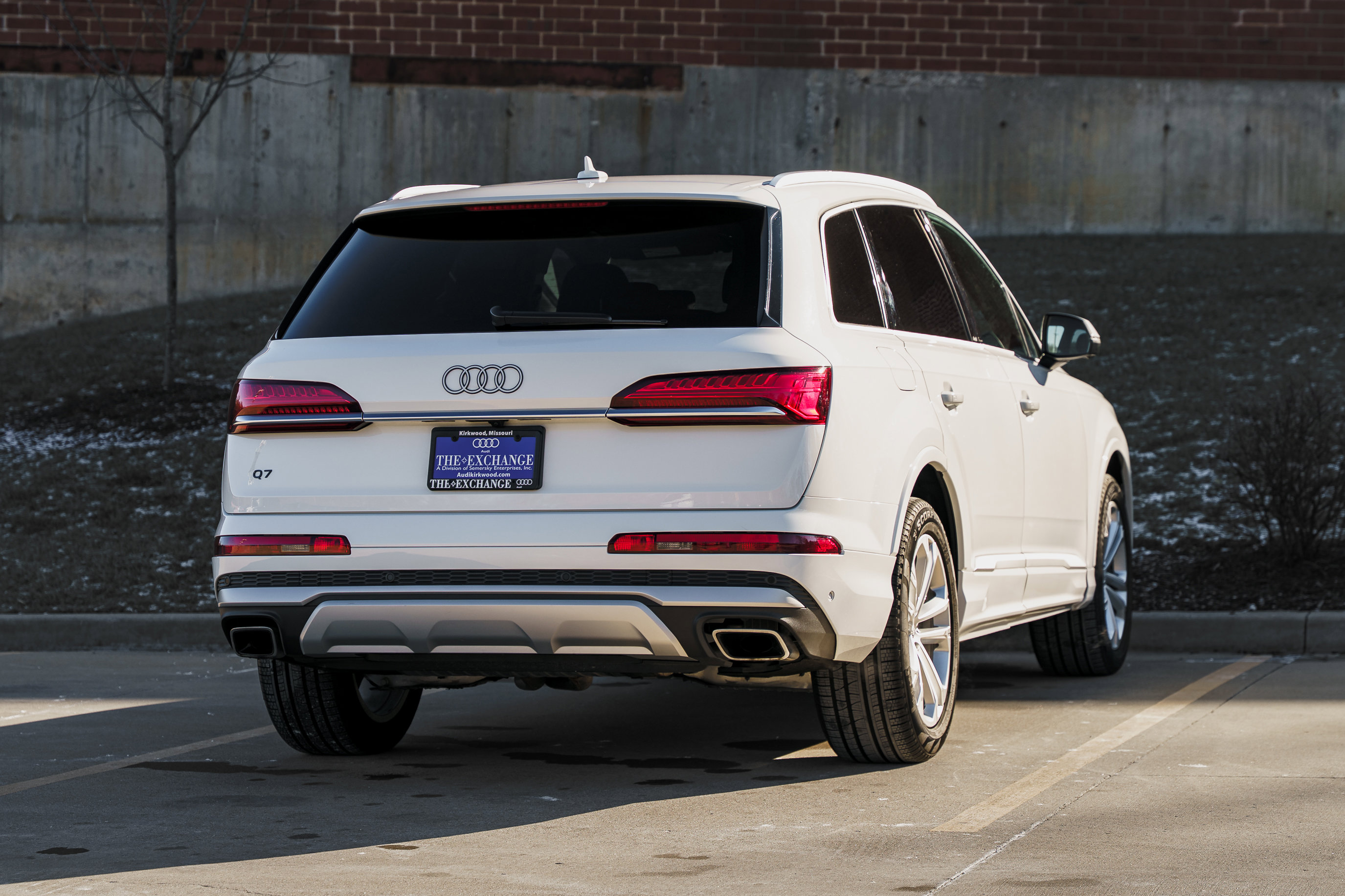 Certified 2025 Audi Q7 3.0T Premium Plus image 4