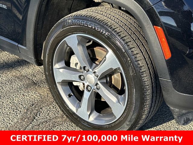 Used 2023 Jeep Grand Cherokee Limited image 7