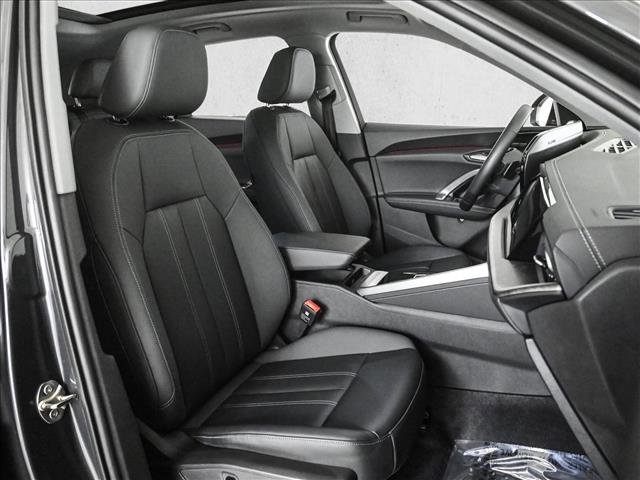 Certified 2025 Audi Q5 Premium Plus w/ Premium Plus image 22