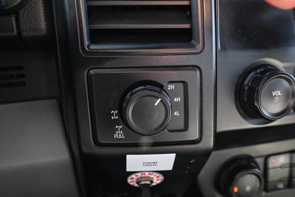 Used 2016 Ford F150 XL w/ Heavy-Duty Payload Package image 31