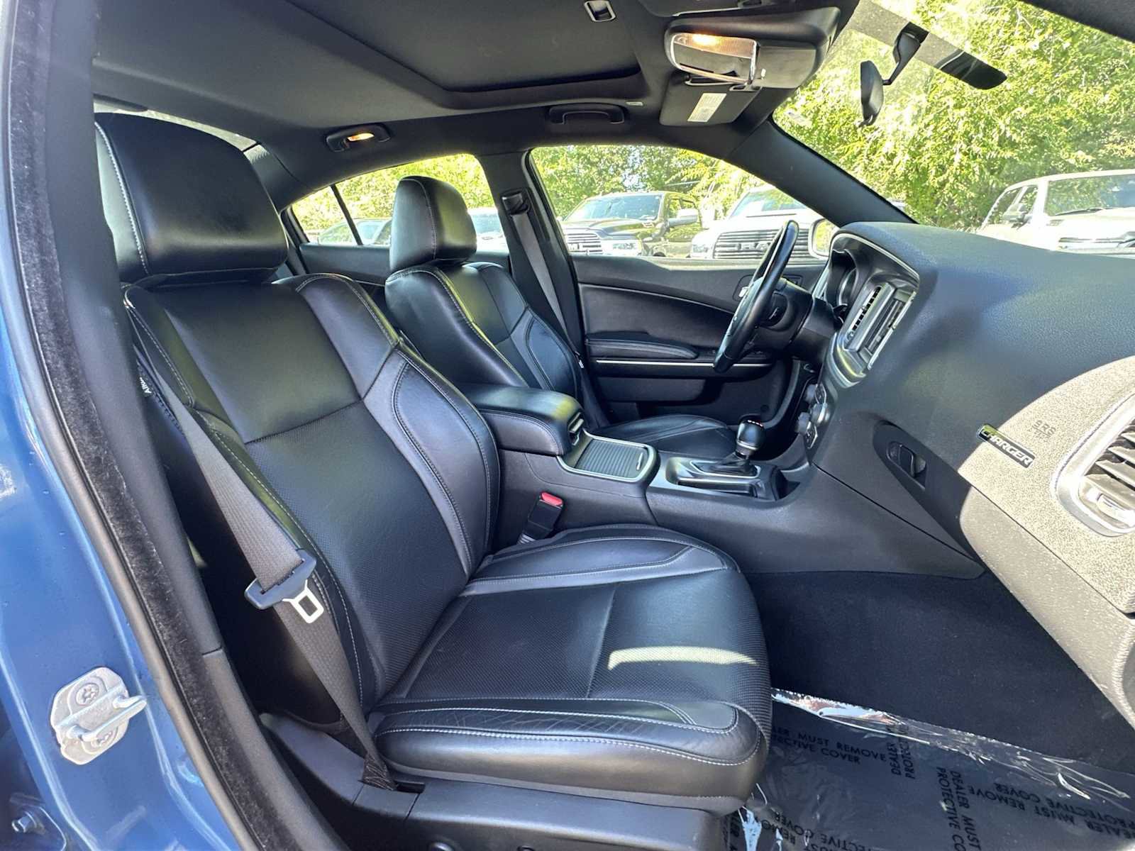 Certified 2022 Dodge Charger SXT w/ Leather Interior Group image 24