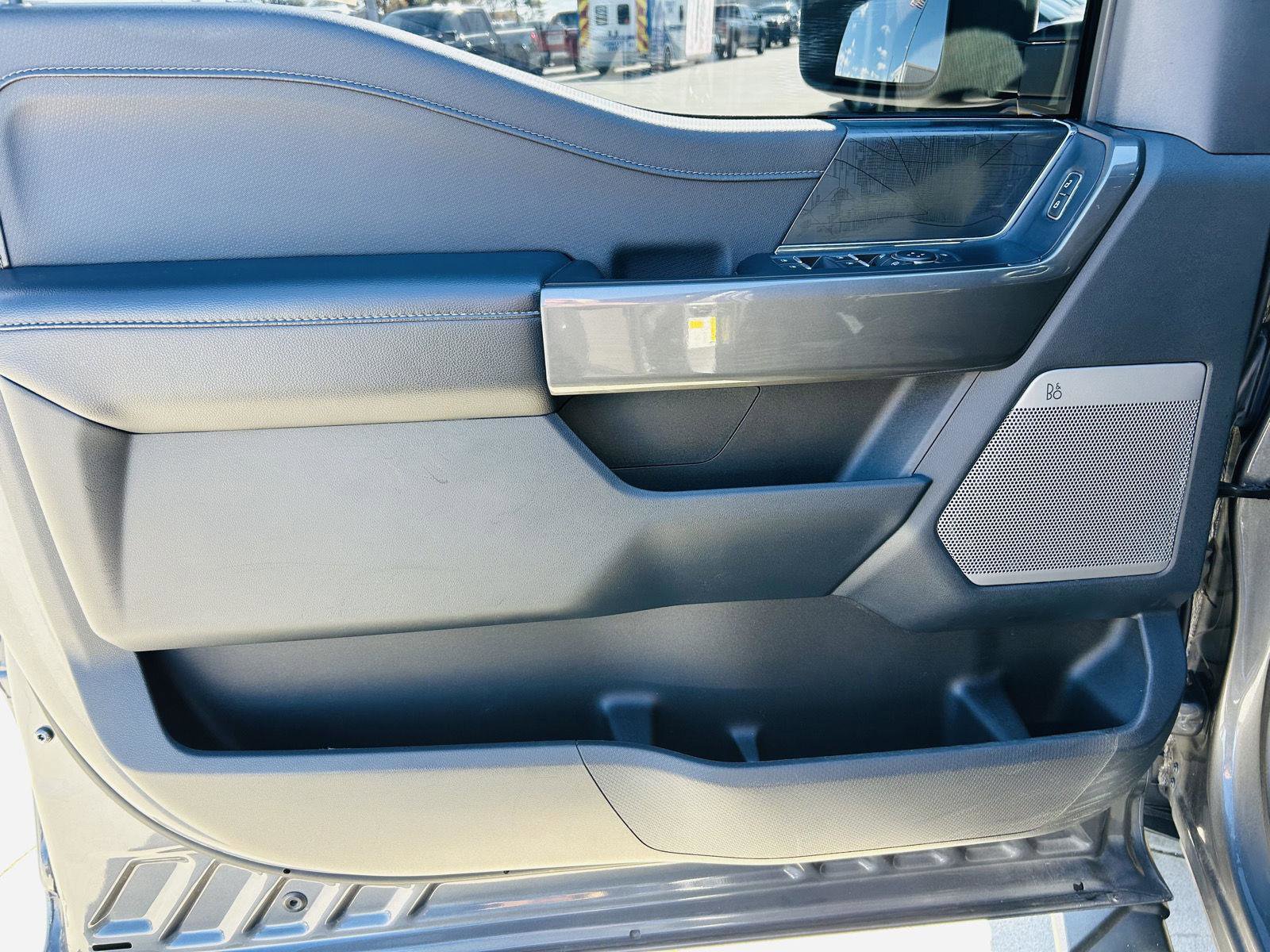 Used 2022 Ford F150 XLT w/ Equipment Group 302A High image 13