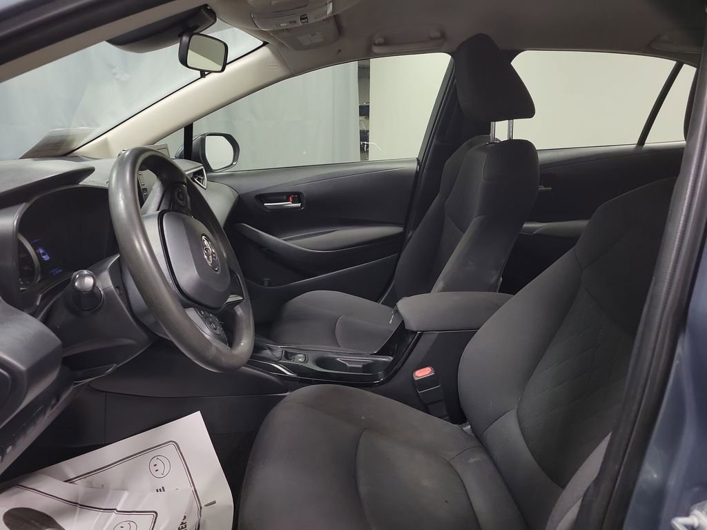 Used 2020 Toyota Corolla LE image 12