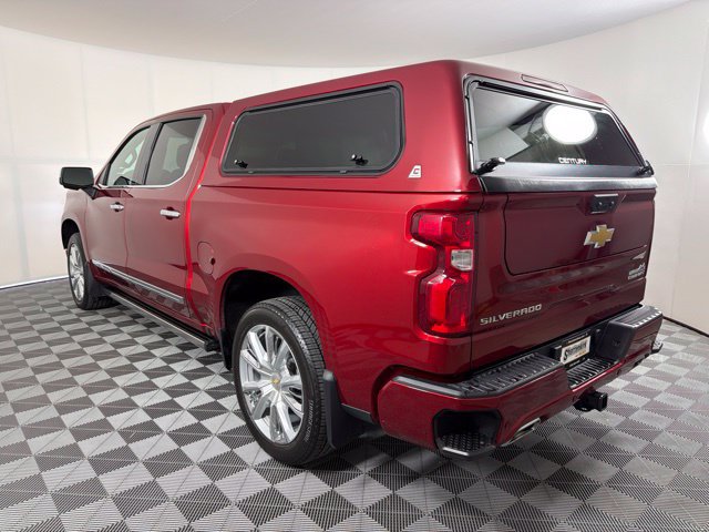 Used 2024 Chevrolet Silverado 1500 High Country AWD/4WD image 11