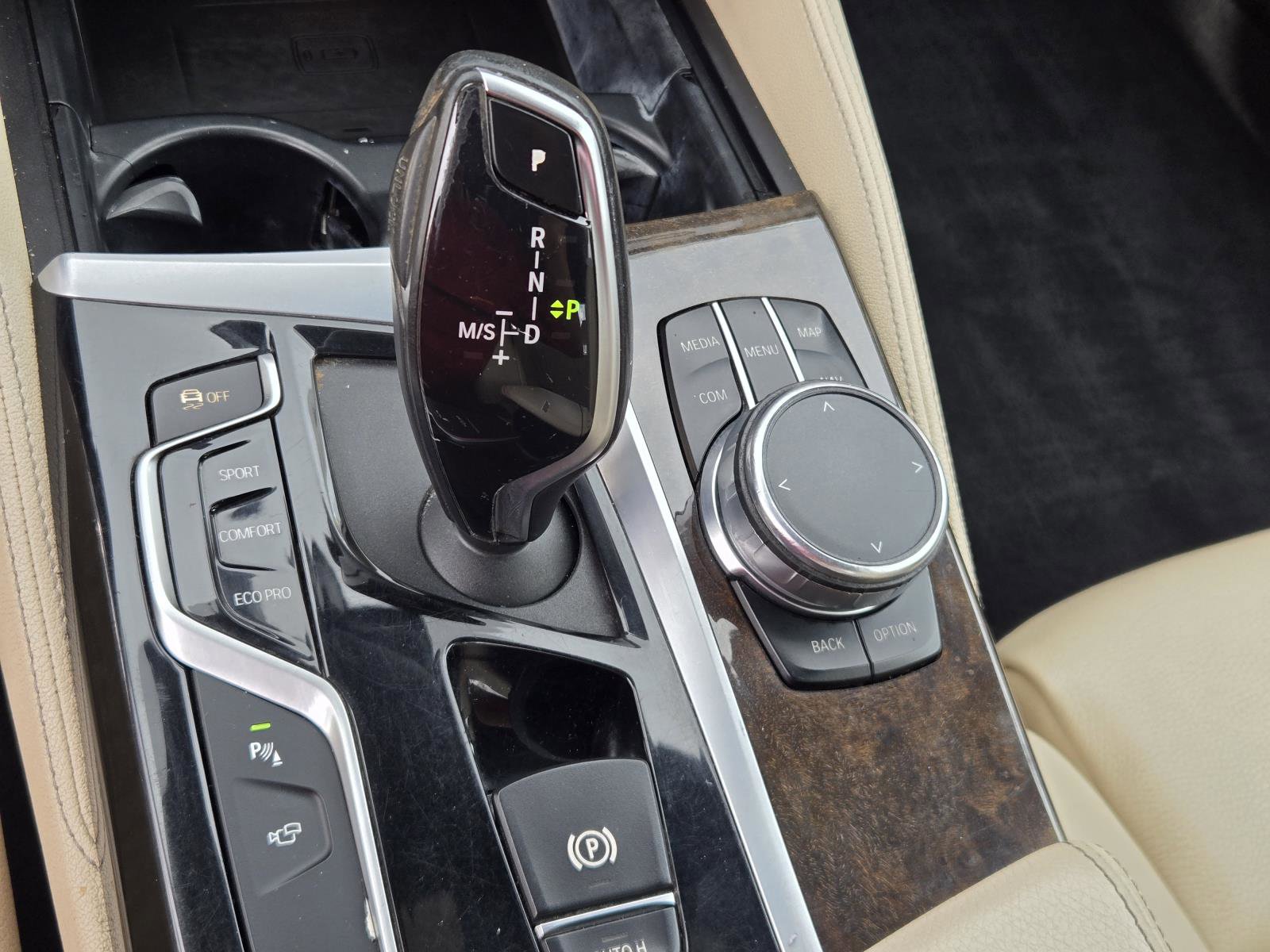 Used 2019 BMW 530i 530i Sedan RWD w/ M Sport Package image 14