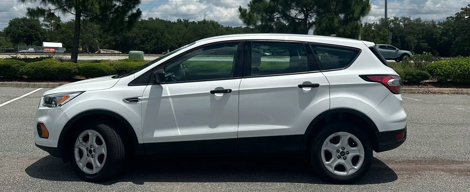 Used 2017 Ford Escape S FWD image 6