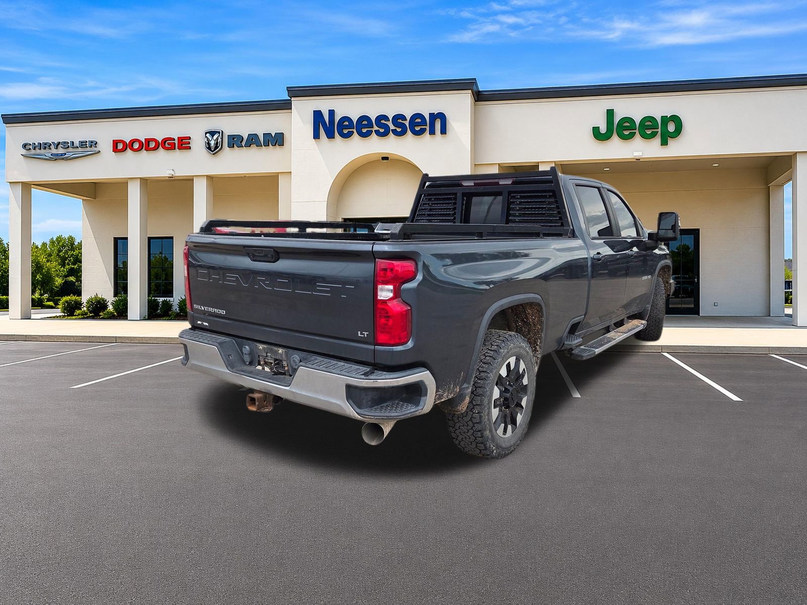 Used 2020 Chevrolet Silverado 3500 LT w/ Convenience Package AWD/4WD image 10