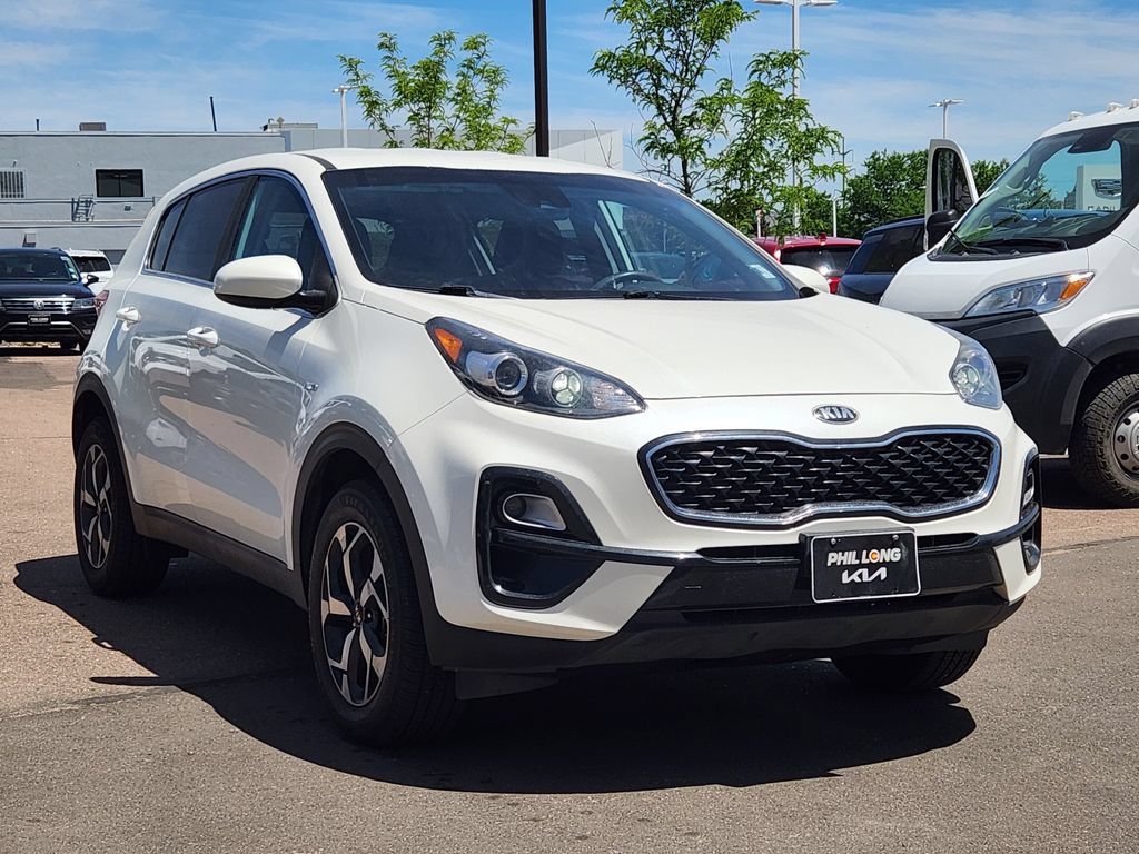 Used 2021 Kia Sportage LX AWD/4WD image 3