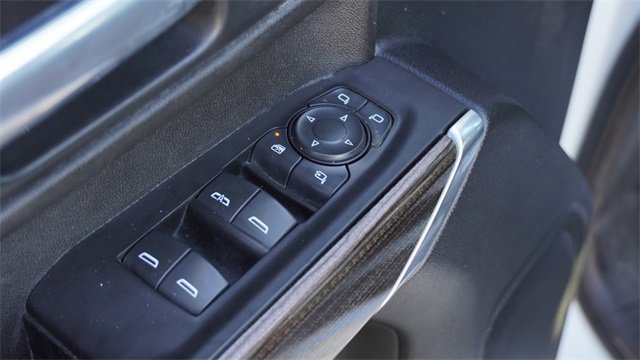 Used 2021 Chevrolet Silverado 2500 LT w/ Fleet Comfort Package image 21