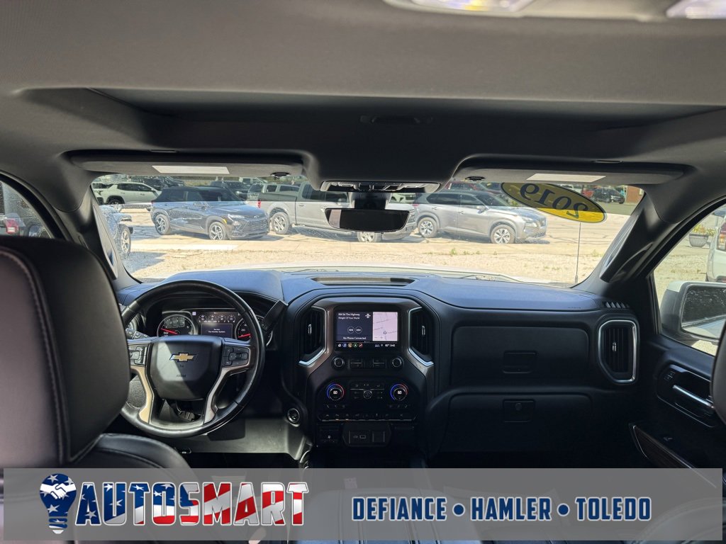 Used 2019 Chevrolet Silverado 1500 High Country w/ Technology Package image 31