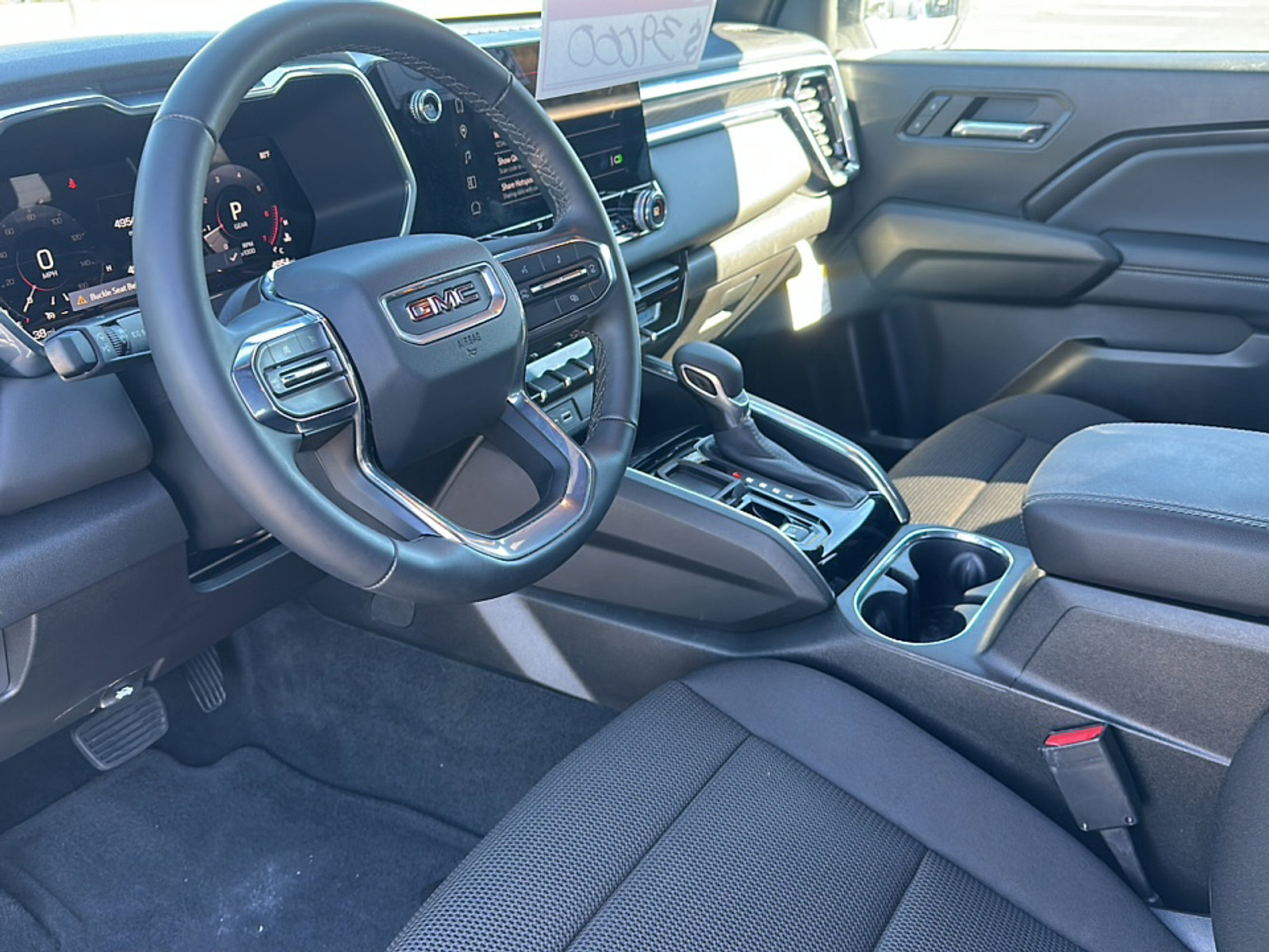 New 2026 GMC Canyon Elevation w/ Convenience Package image 9
