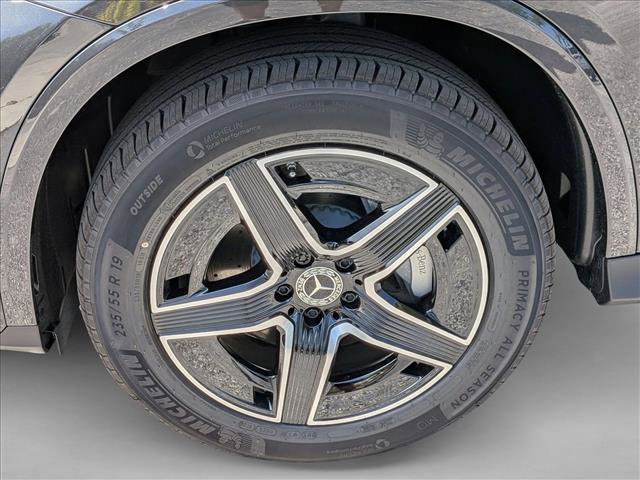 New 2026 Mercedes-Benz GLC 300 image 9