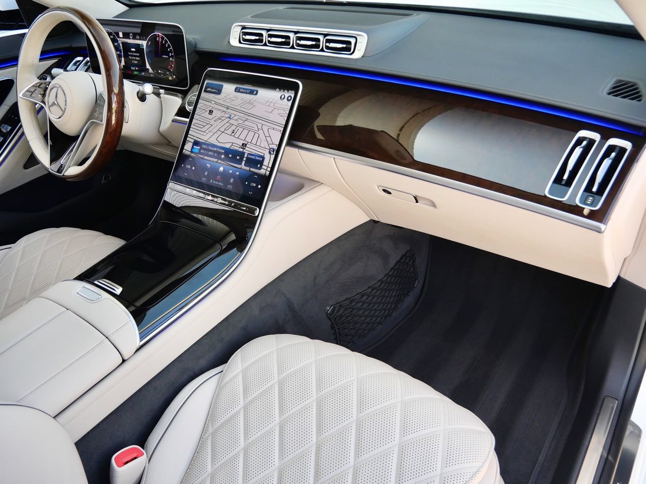 Used 2025 Mercedes-Benz S 580e 4MATIC Sedan image 21