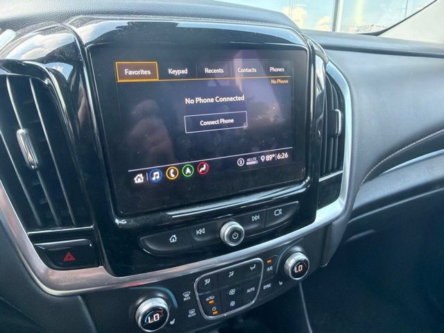 Used 2020 Chevrolet Traverse LT w/ LT Premium Package FWD image 6