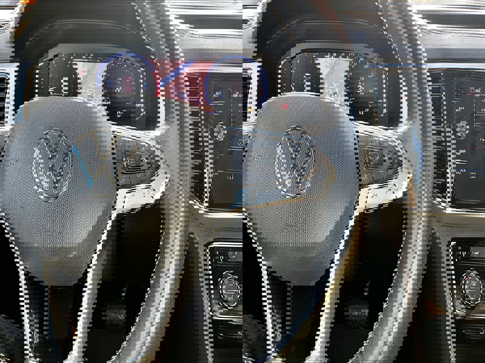 Used 2021 Volkswagen Atlas SEL Premium image 25