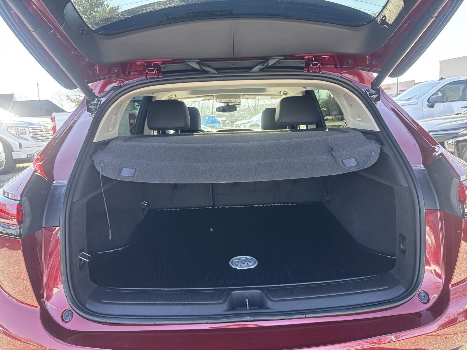 Used 2023 Buick Envision Essence w/ Sport Touring Package image 24