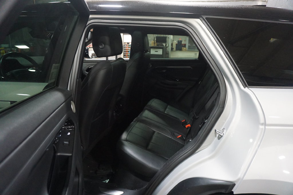 Used 2021 Land Rover Range Rover Evoque R-Dynamic HSE AWD/4WD image 15
