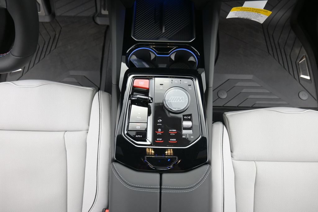 New 2027 BMW M5 Touring AWD/4WD image 12