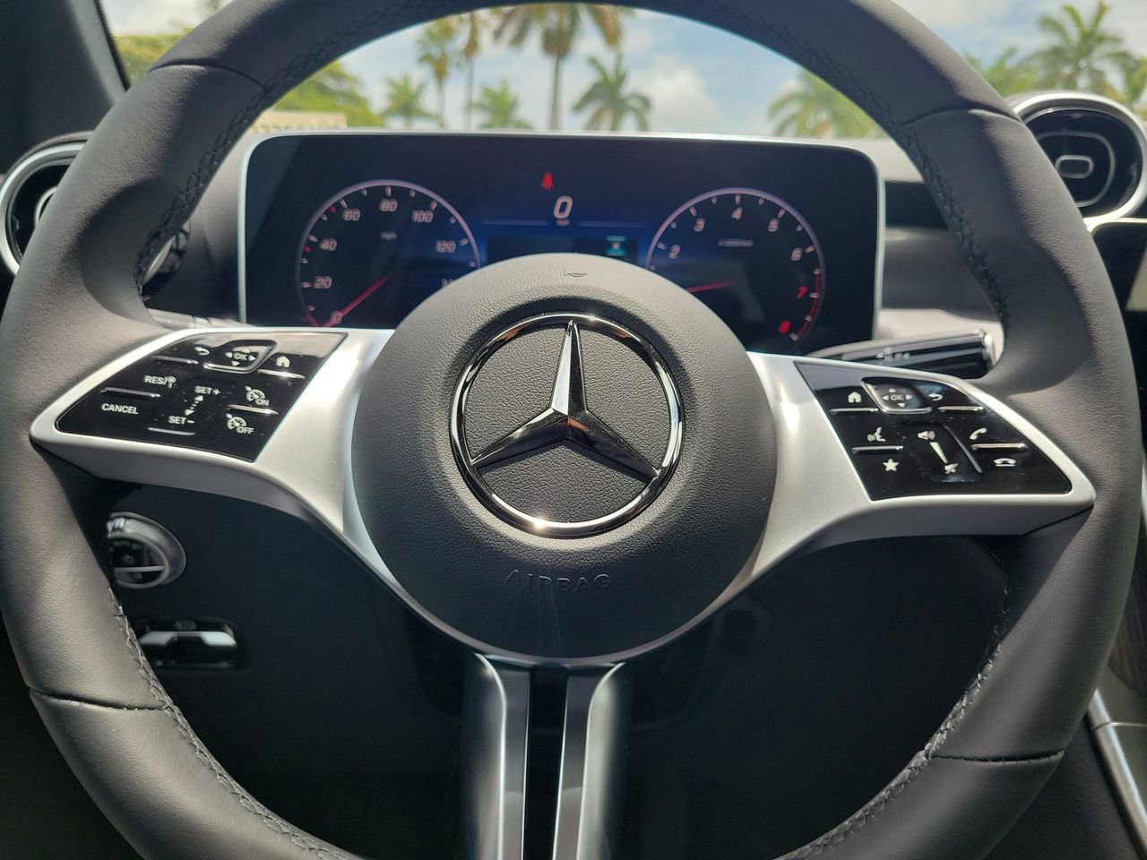 New 2026 Mercedes-Benz GLC 300 image 29