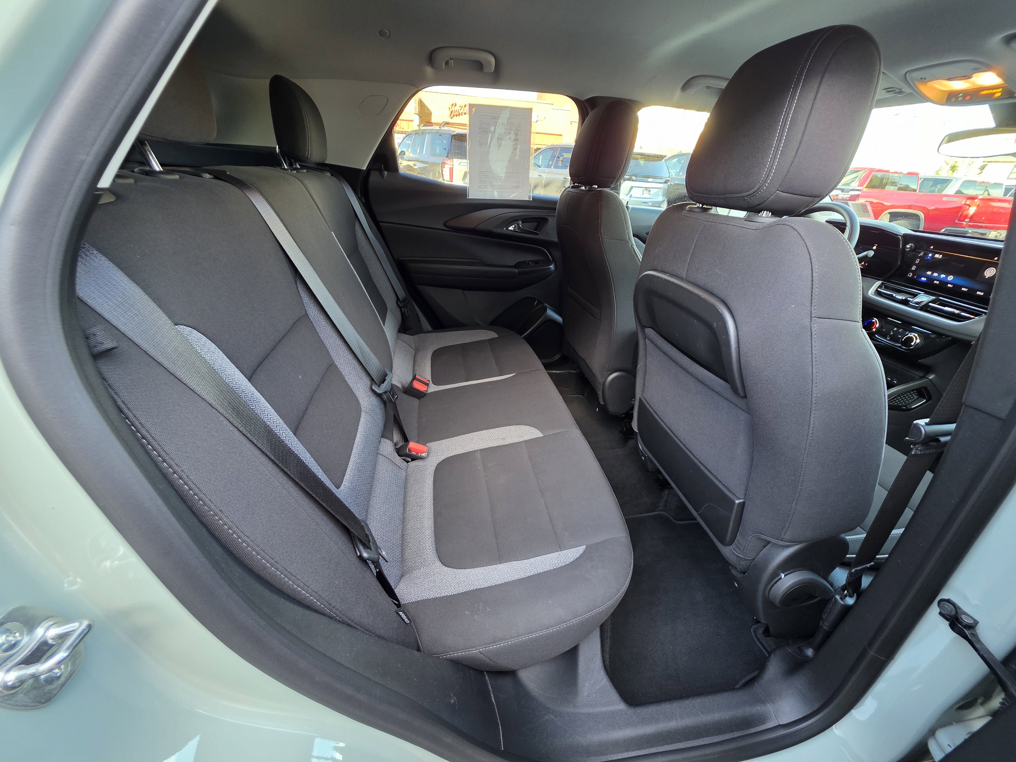 Used 2025 Chevrolet TrailBlazer LT image 22