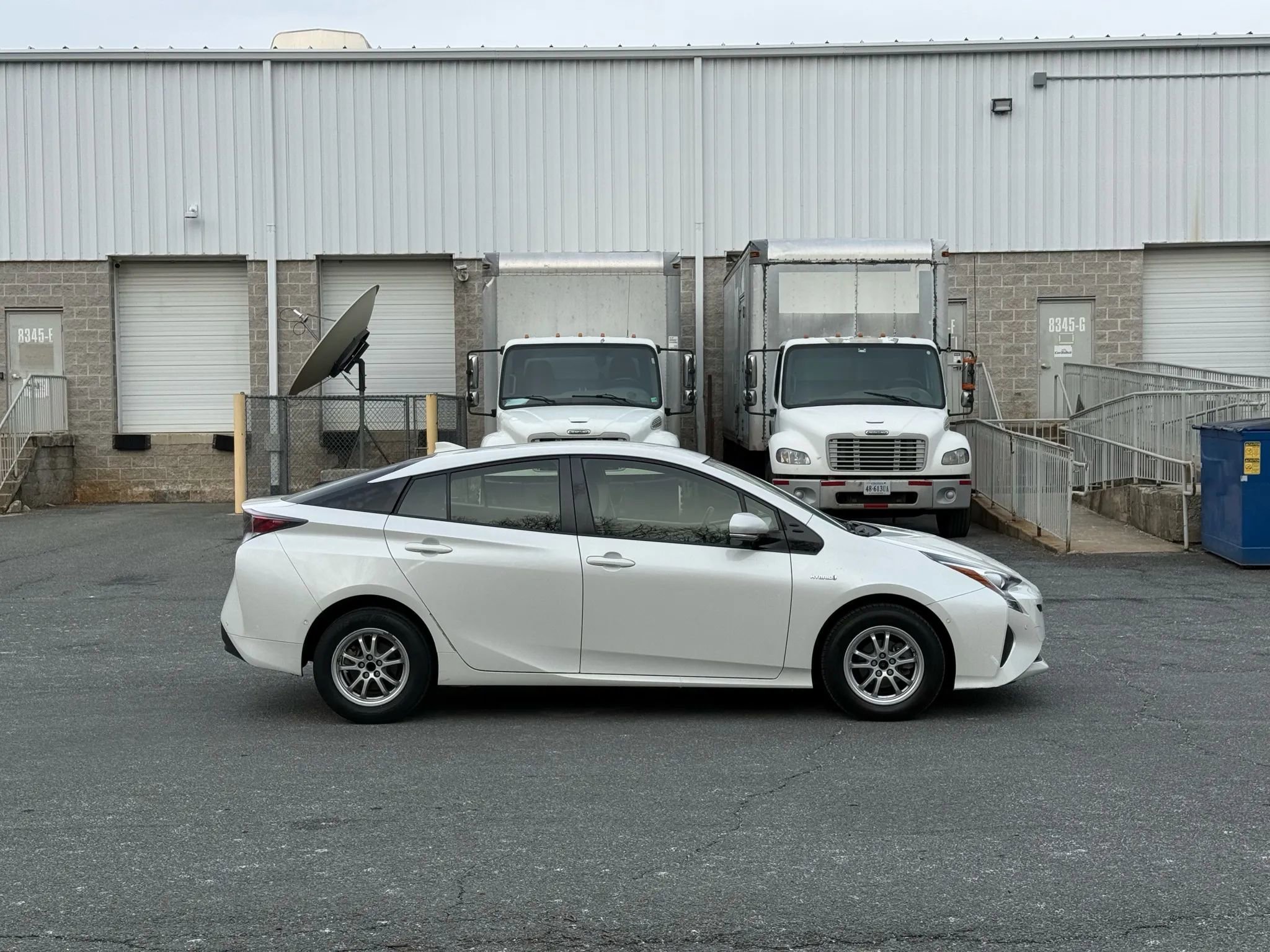 Used 2018 Toyota Prius Two image 13