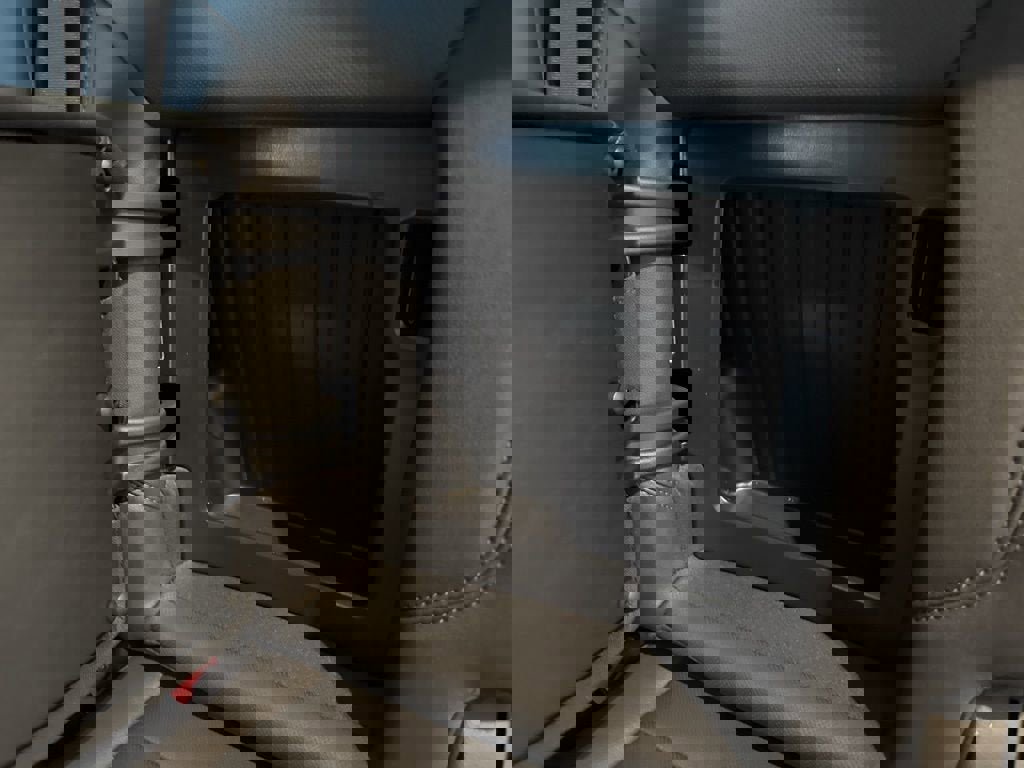 New 2026 GMC Sierra 2500 SLT AWD/4WD image 19