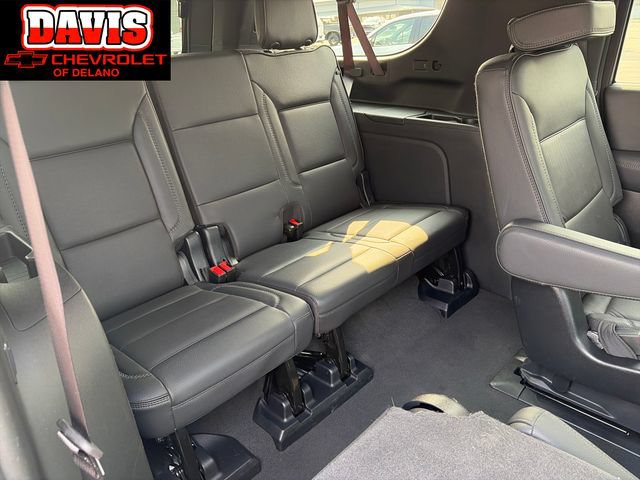 Used 2025 GMC Yukon XL Denali AWD/4WD image 23