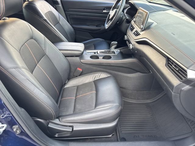 Used 2022 Nissan Altima 2.5 SR AWD/4WD image 25
