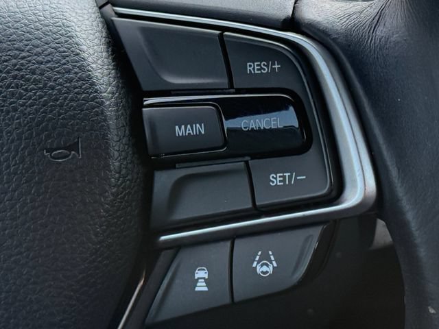 Used 2018 Honda Accord Sport image 12