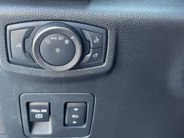 Used 2019 Ford F150 Raptor w/ Equipment Group 802A Luxury AWD/4WD image 18