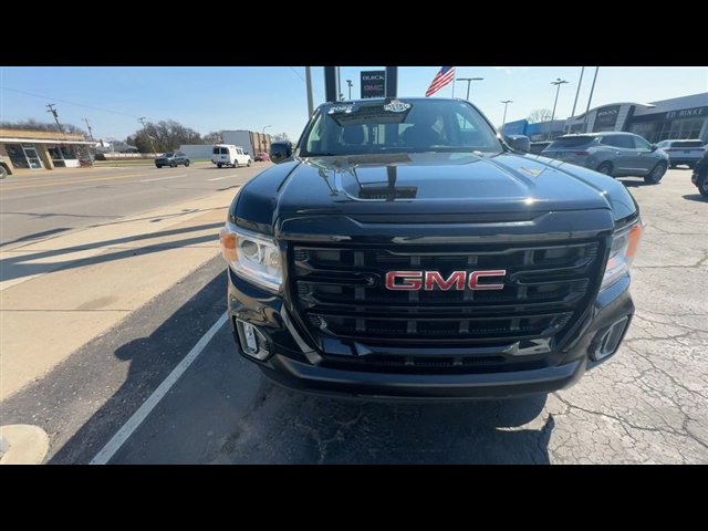 Certified 2022 GMC Canyon Elevation w/ Trailering Package AWD/4WD image 3