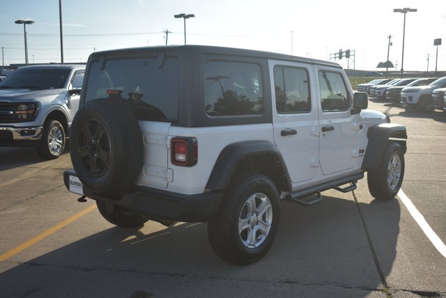 Used 2022 Jeep Wrangler Unlimited Sport AWD/4WD image 5