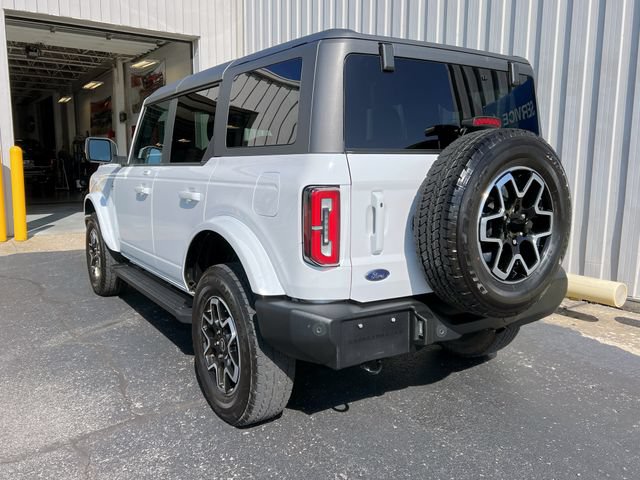 Used 2023 Ford Bronco Outer Banks AWD/4WD image 6